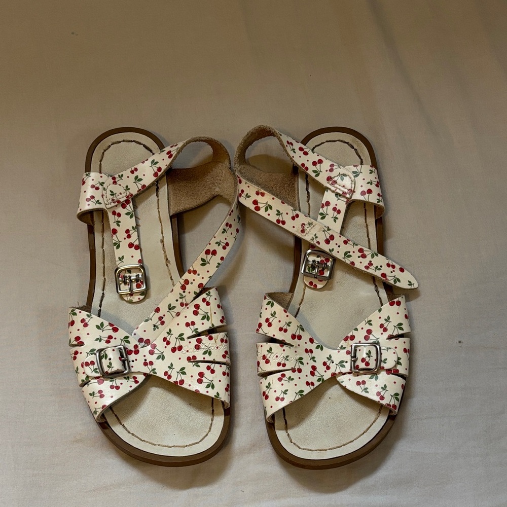 Salt Water Sandals by Hoy White Cherry Print Girls' Sandals